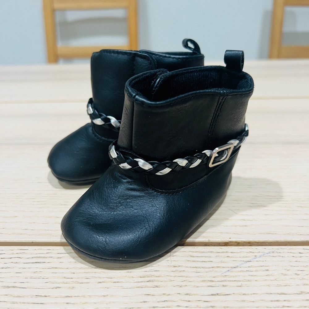 Carter's Black Ankle Boots with black and silver braided Detail baby 6-9 months